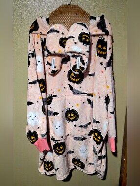 Cupcakes & Cashmere Pink Hooded Womens Halloween Robe OS & Matching Slippers 5/6